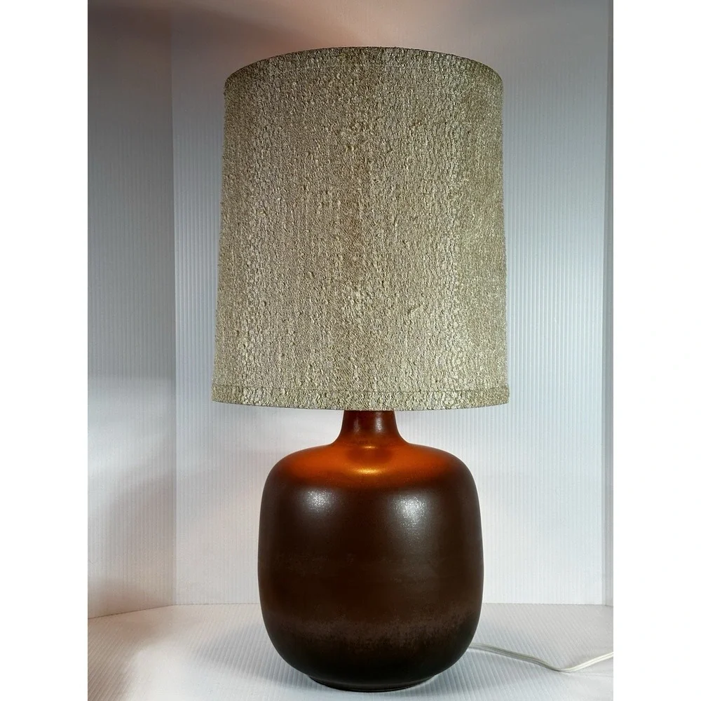 Vintage Bostlund Rich Brown Glaze Pottery Table‎ Lamp With Shade Mid Century Mod